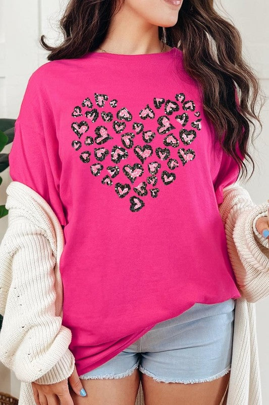 Faux Sequins Leopard Heart Graphic Plus Tee