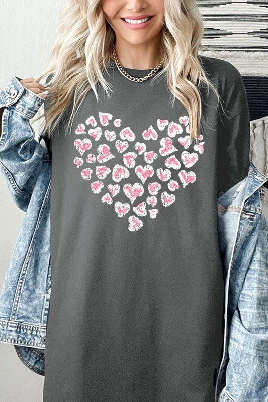 Faux Sequins Leopard Heart Graphic Plus Tee