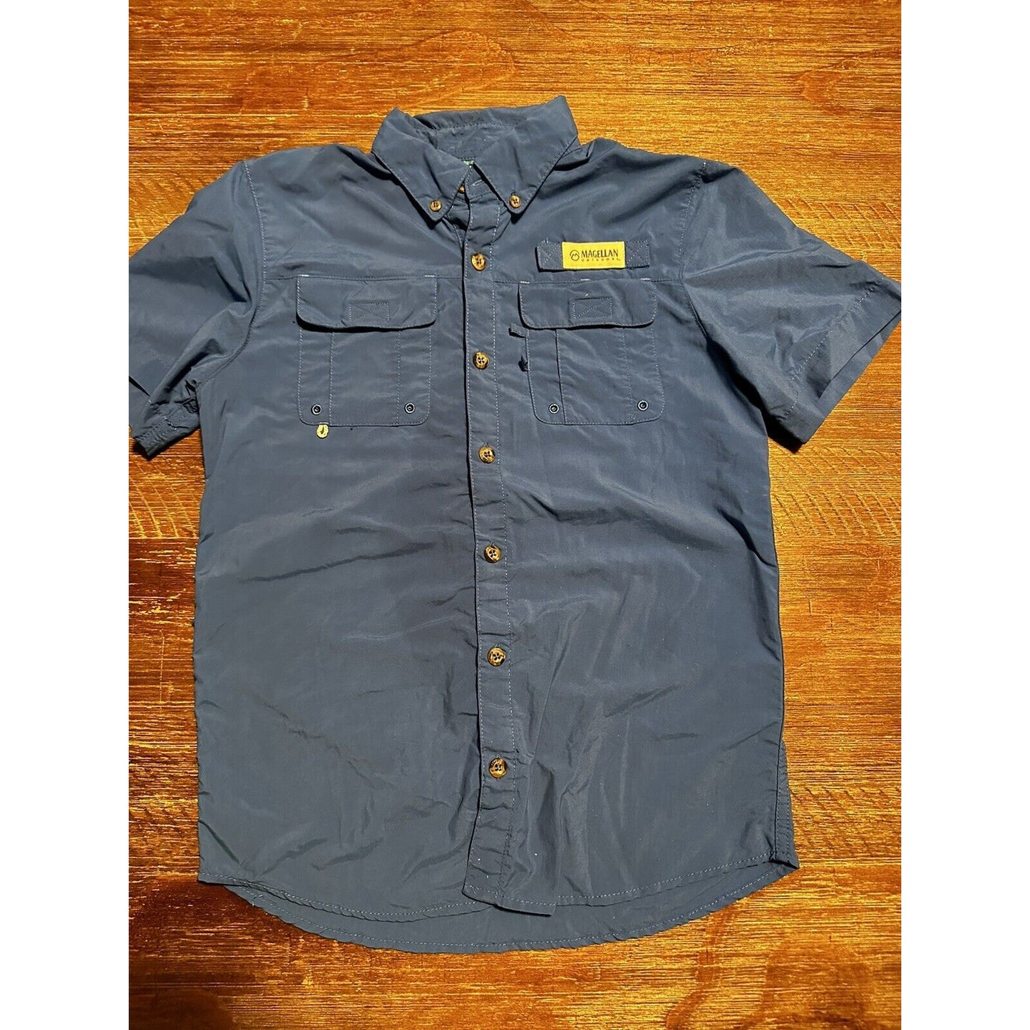 Magellan Outdoors Button Up Shirt Size 8