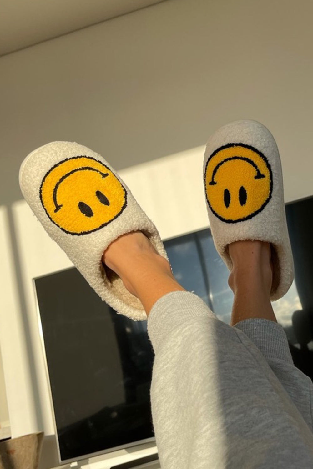 Pink Smile Face Print Non-slip Plush Home Slippers